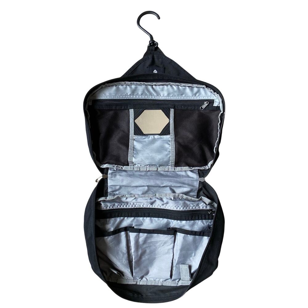 Eagle Creek Pack-It Wallaby Toiletry Kit Black Swivel Hook